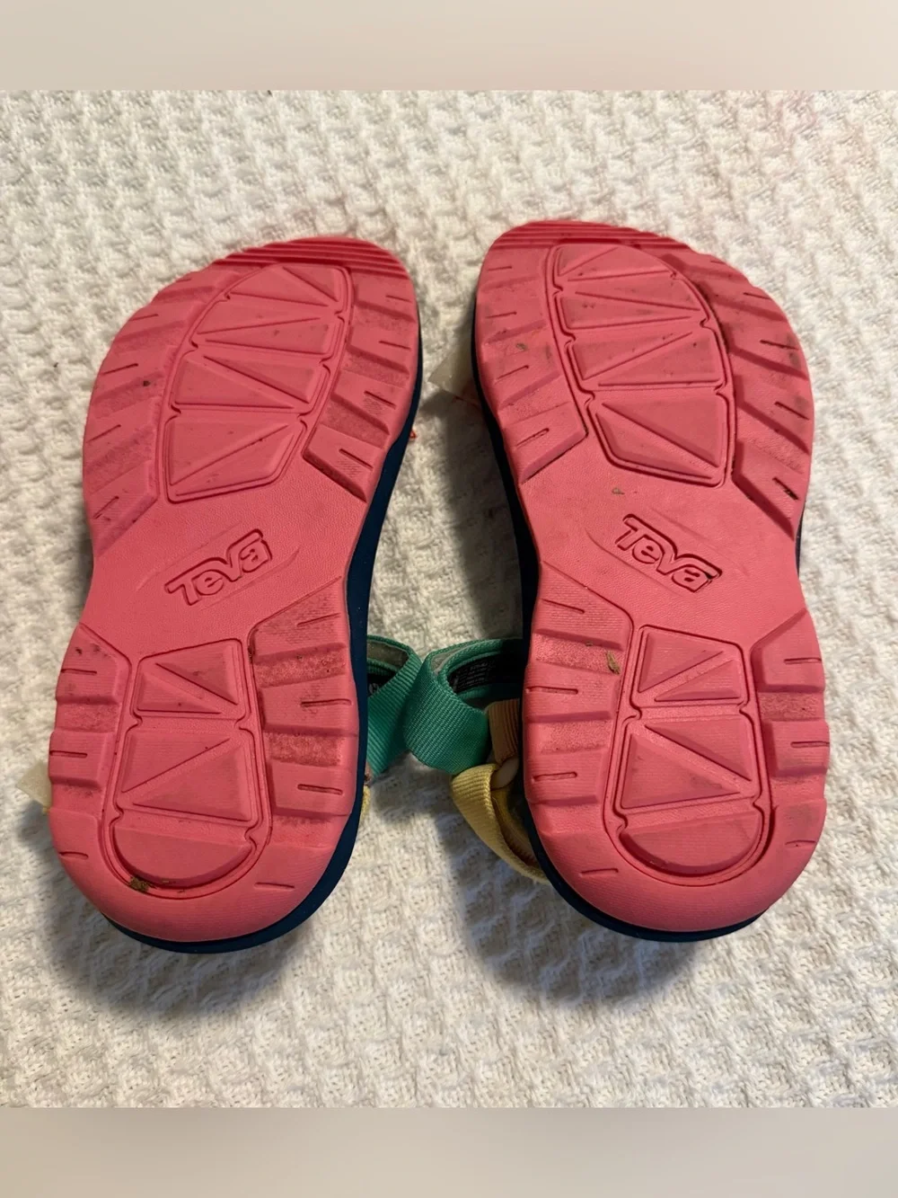 Teva Hurricane XLT2 Kids Youth 5 Popcorn Multi Sport Sandals EU 37 REPREVE